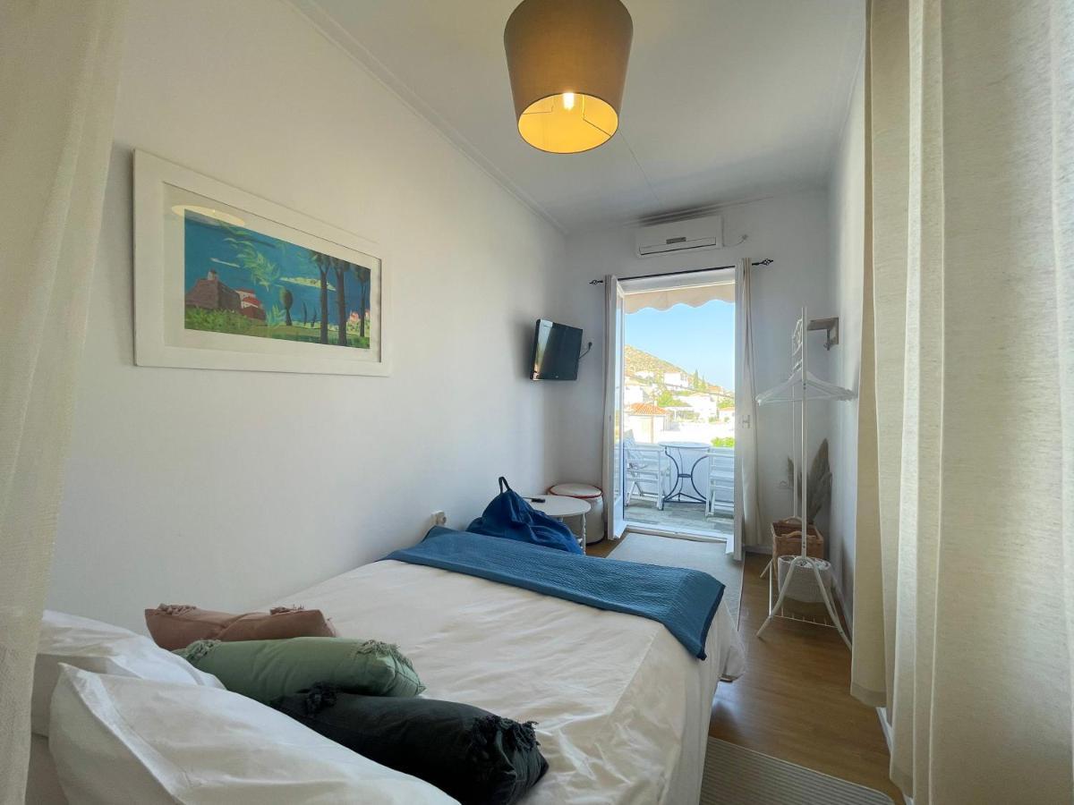 Zoe No 6 , Hydra Island Greece Apartament *